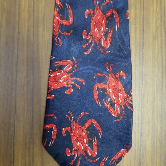Men's Fratello Hand Made Navy Blue Tie with Red Crab Print - Picture 5 of 7
